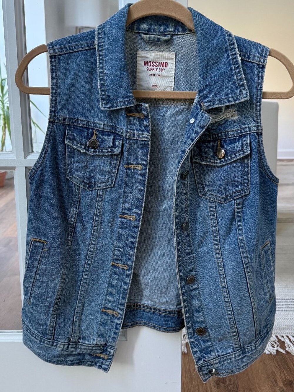 Mossimo Denim Vest - Small